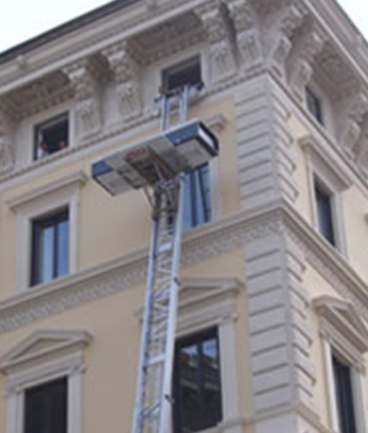 butorszalito lift Bútorszállító lift nehézen megközelíthető helyekhez